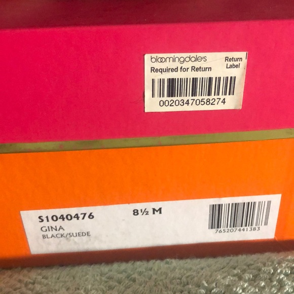 Beautiful Kate Spade Gina black suede pumps - Picture 4 of 4